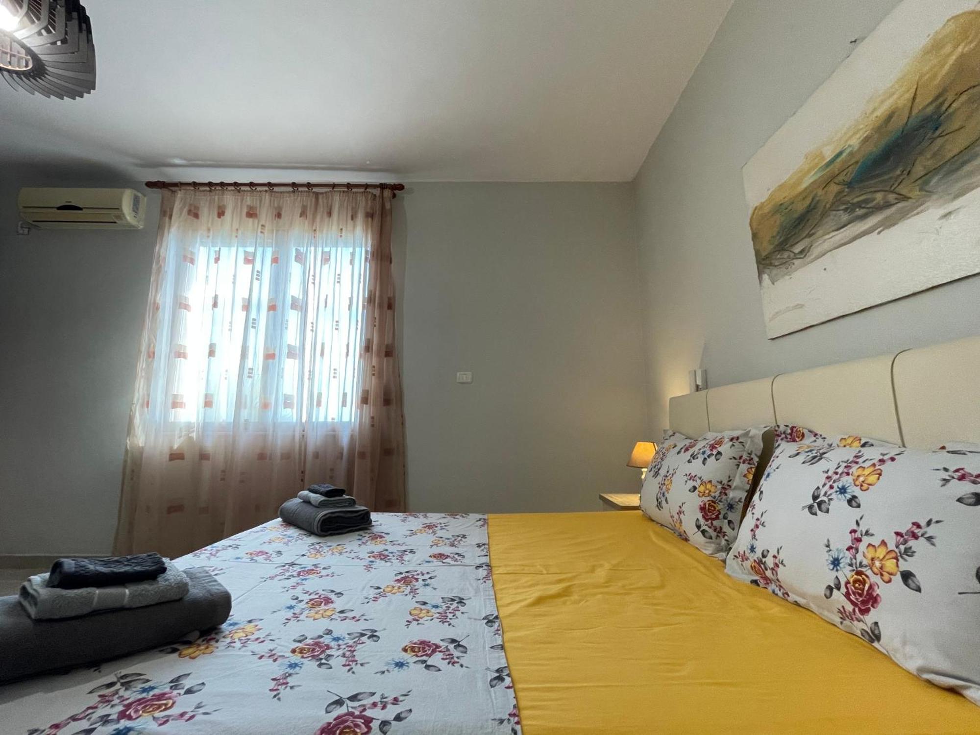Peak Apartment Sea View In Vollga Durres #3 Extérieur photo